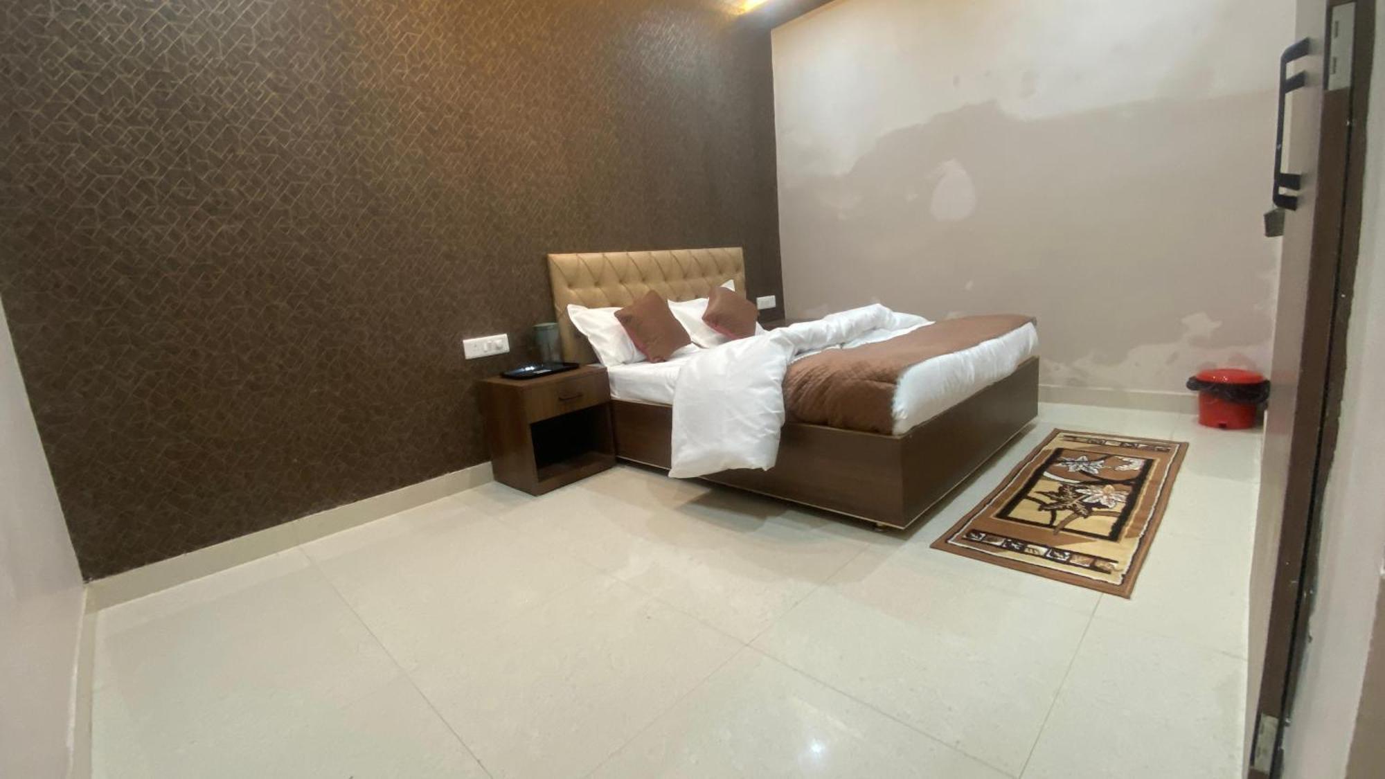 Hotel Gomati Residency A Heritage 2*