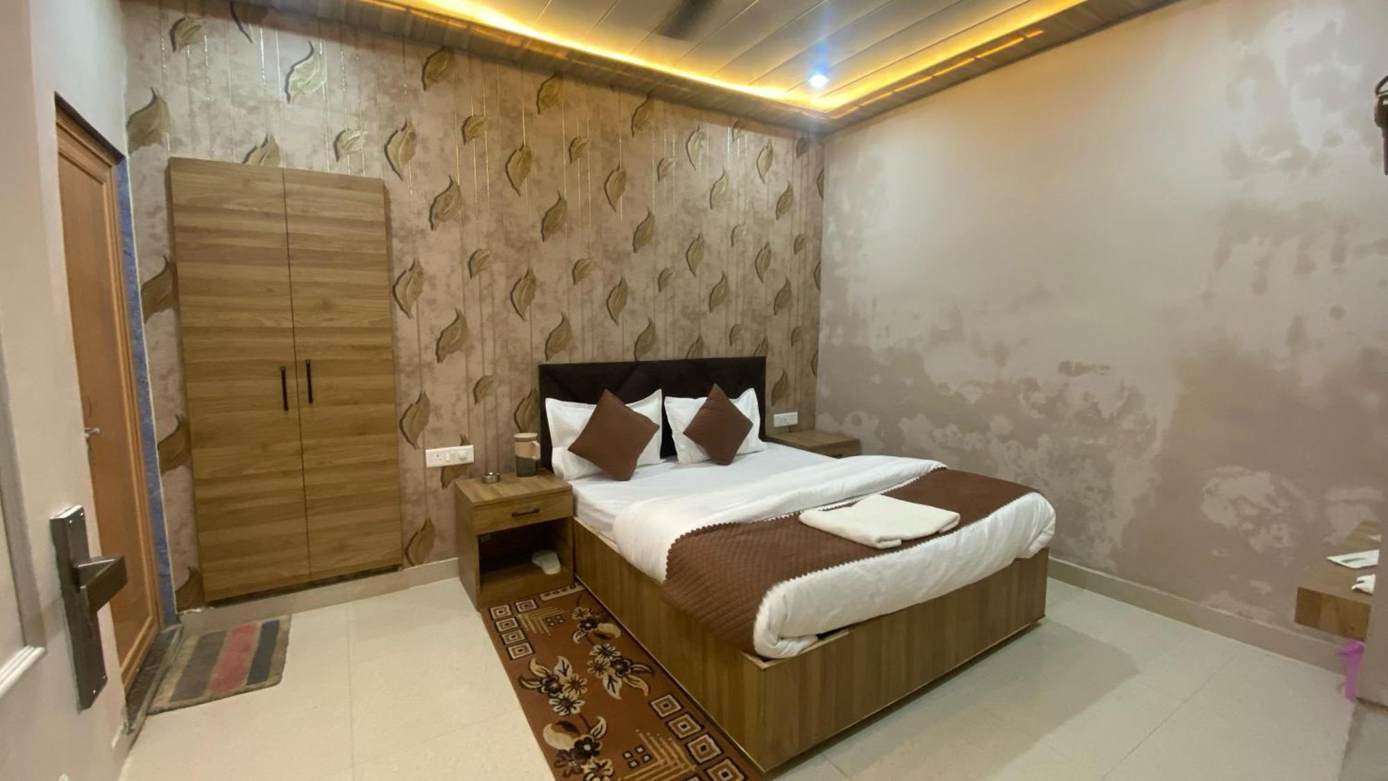 Gomati Residency A Heritage Hotel Varanasi
